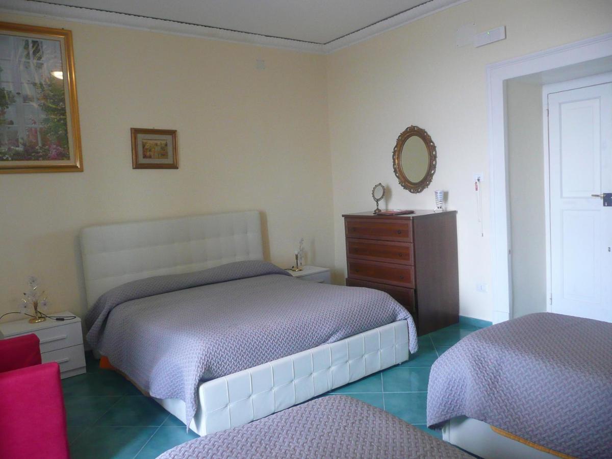 I Papiri B&B Aparthotel Ерколано Екстер'єр фото