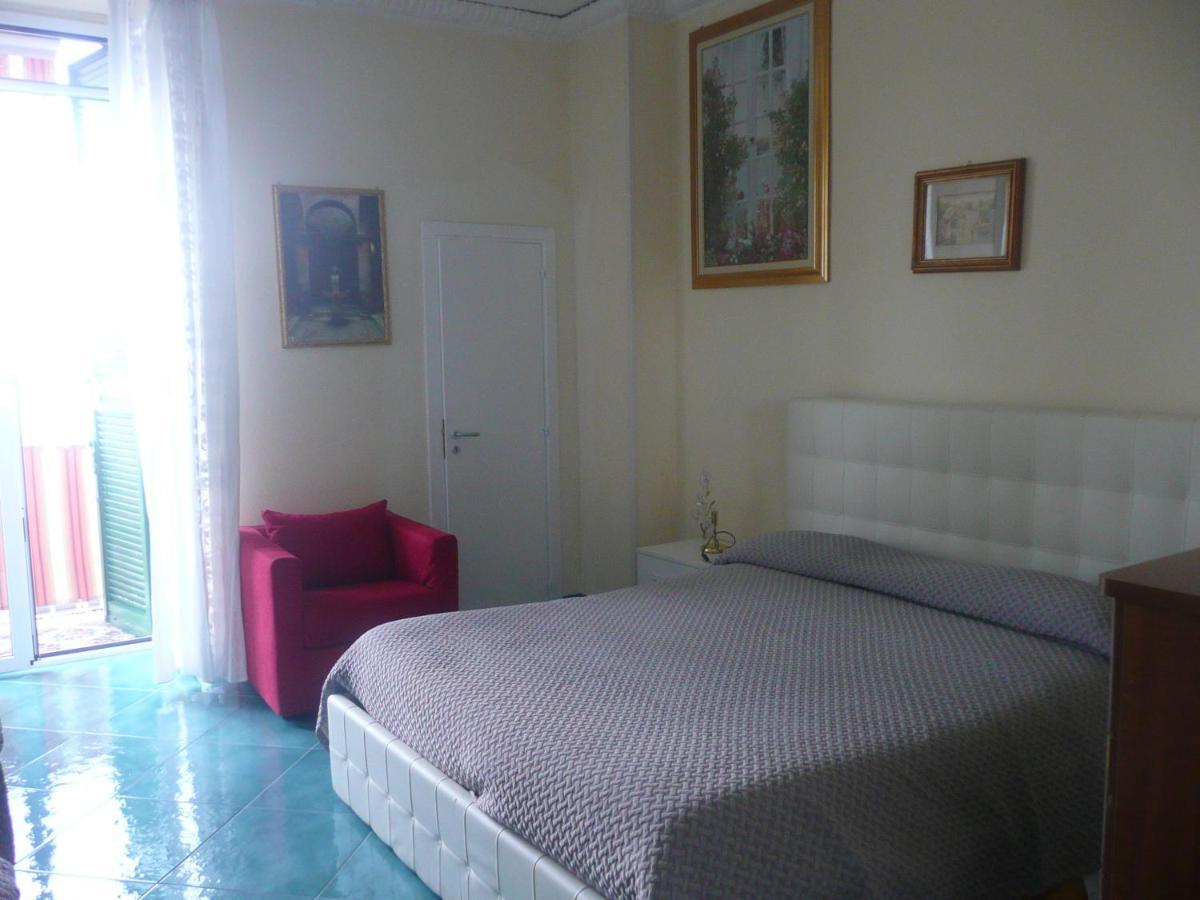 I Papiri B&B Aparthotel Ерколано Екстер'єр фото