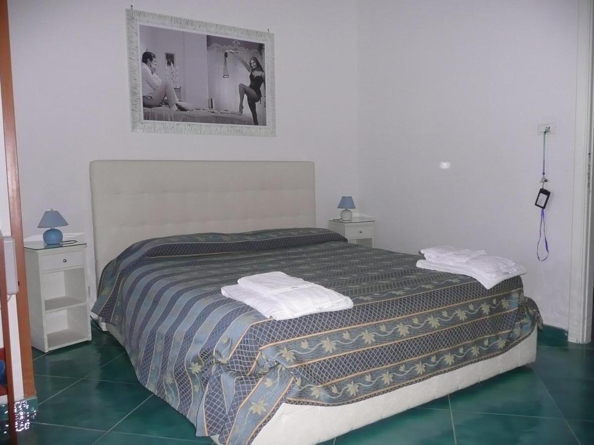 I Papiri B&B Aparthotel Ерколано Екстер'єр фото